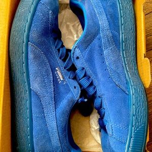 Puma Suede Sneakers